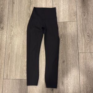 Lululemon Wunder Train High-Rise 23’’ Leggings